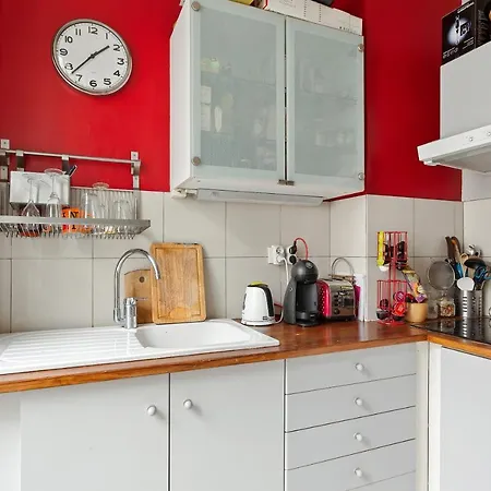 Charming Parisian Near Bastille By Guestready